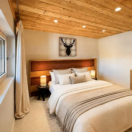 Chalet Le De Carole - *